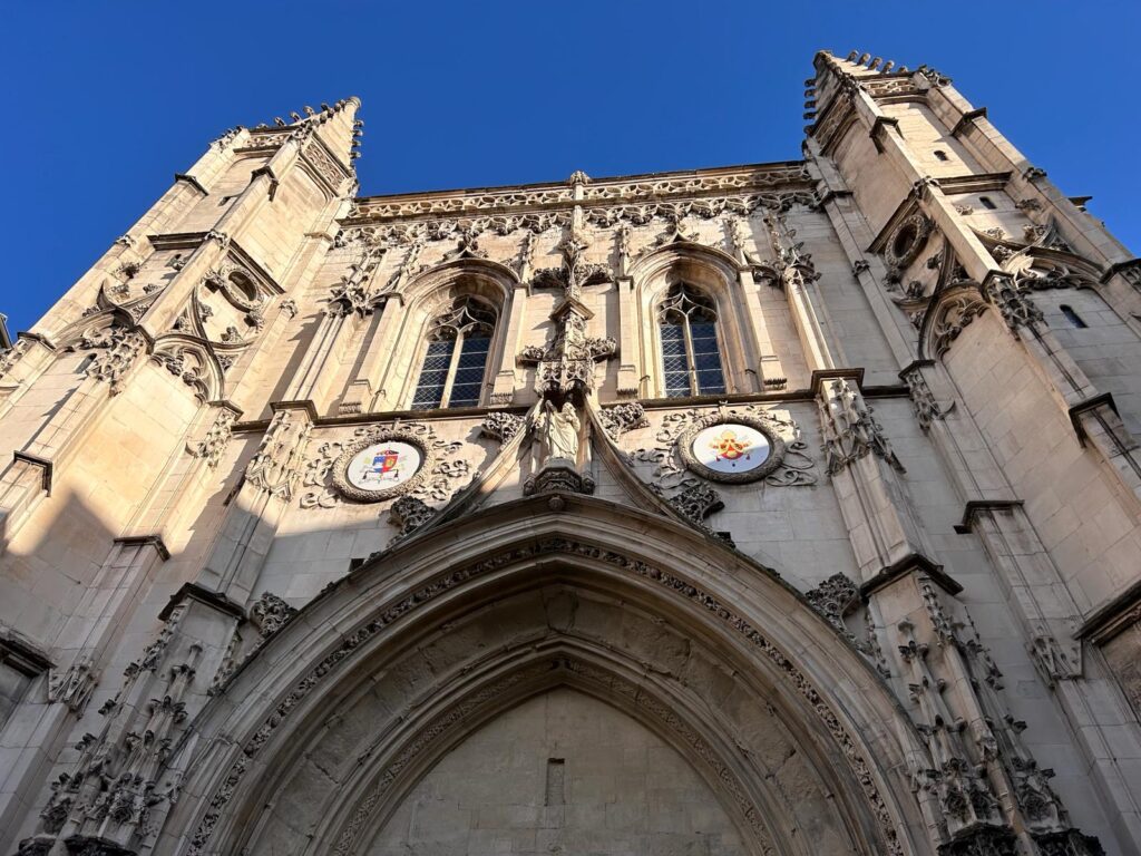 7e3ffdfc 4759 42ea a4a5 c6579ef82a33