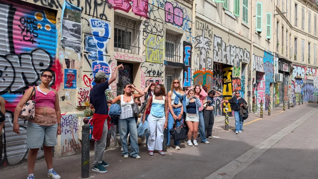 AIS France 4 2