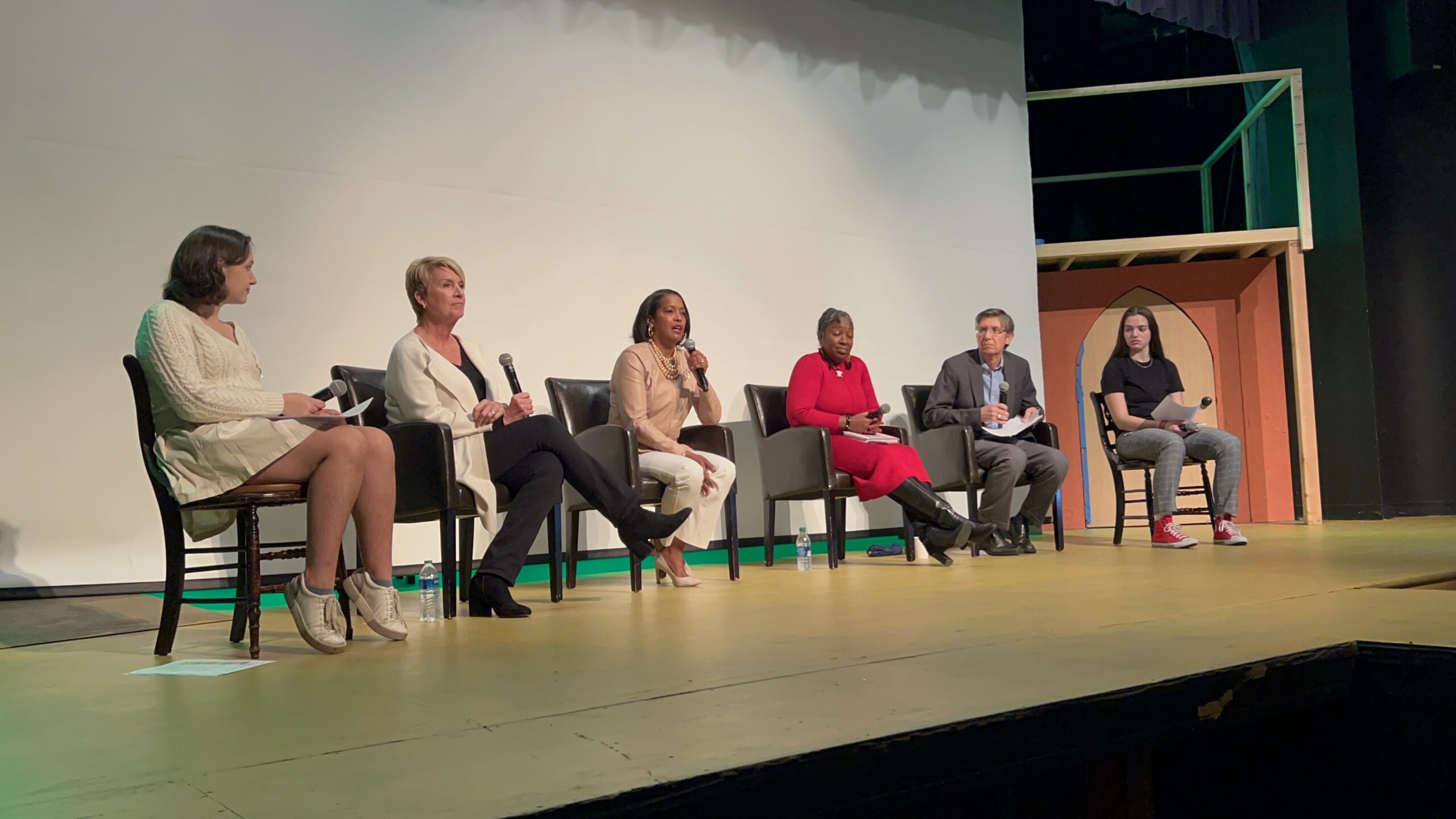 bipartisan panel discussion at Miss Porter's School