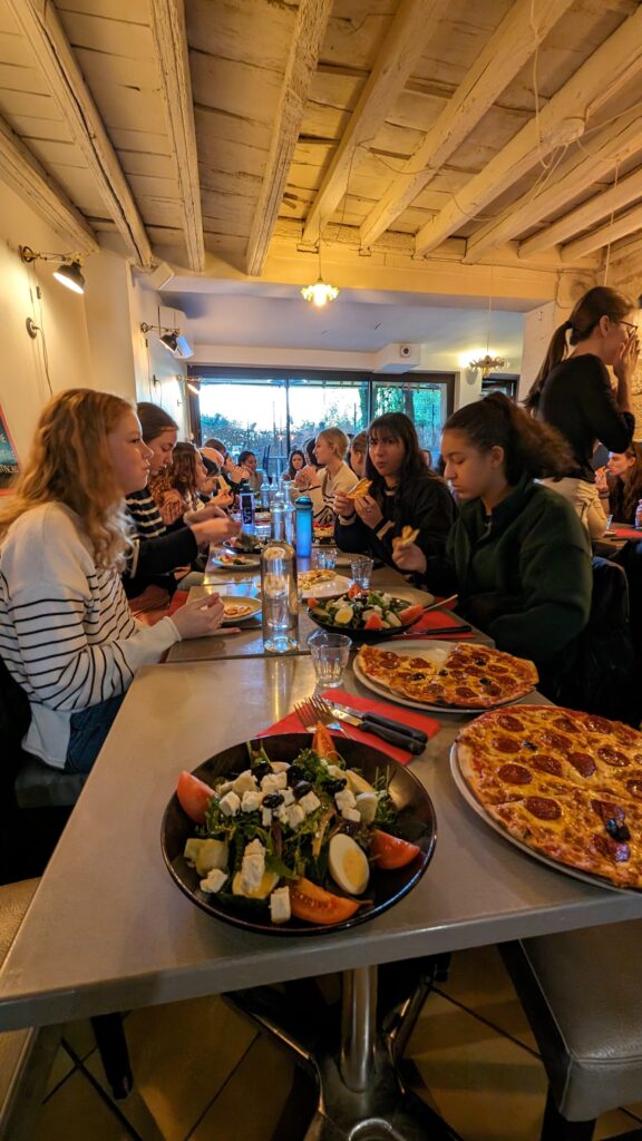 PXL 20240204 112645012.MP