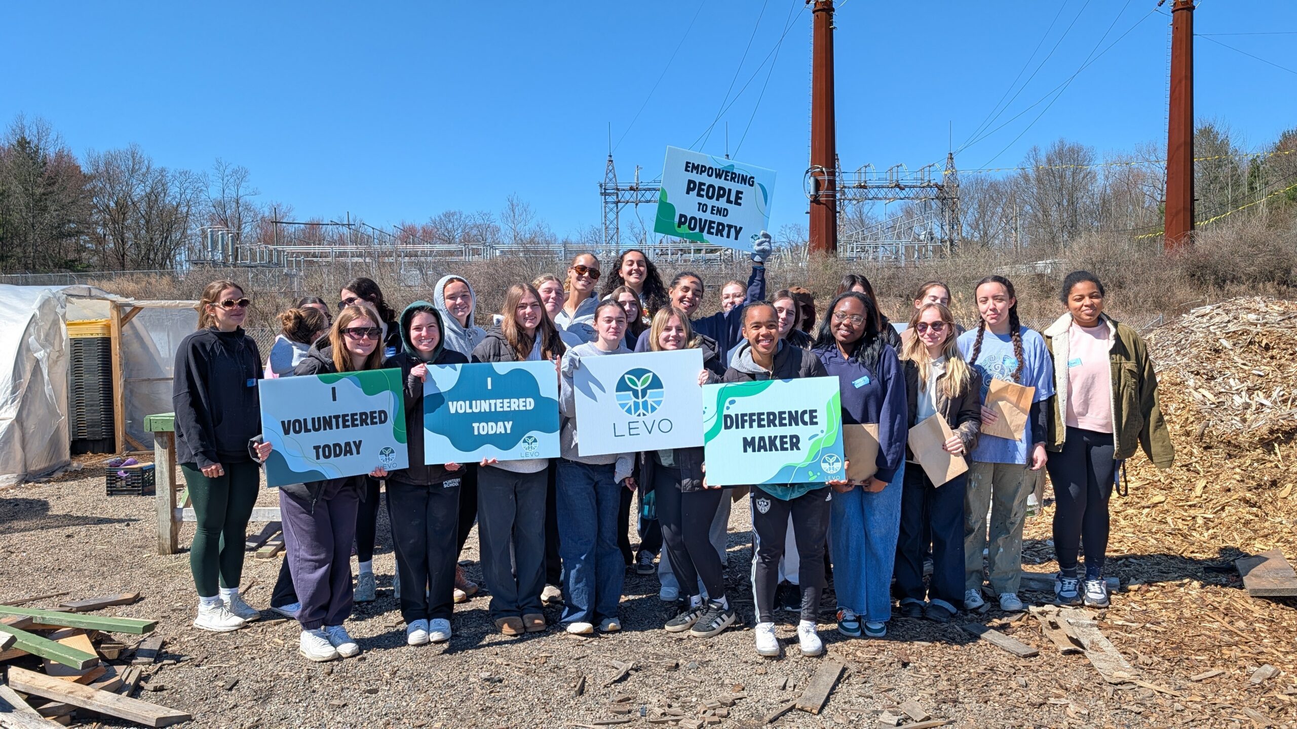 group photo of AIS France class