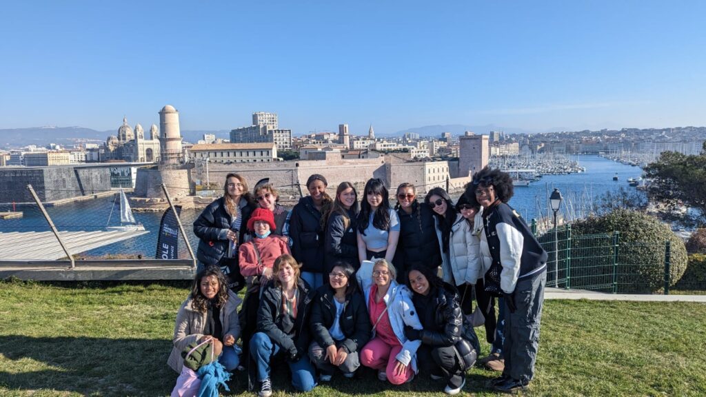 Miss Porter's students in France