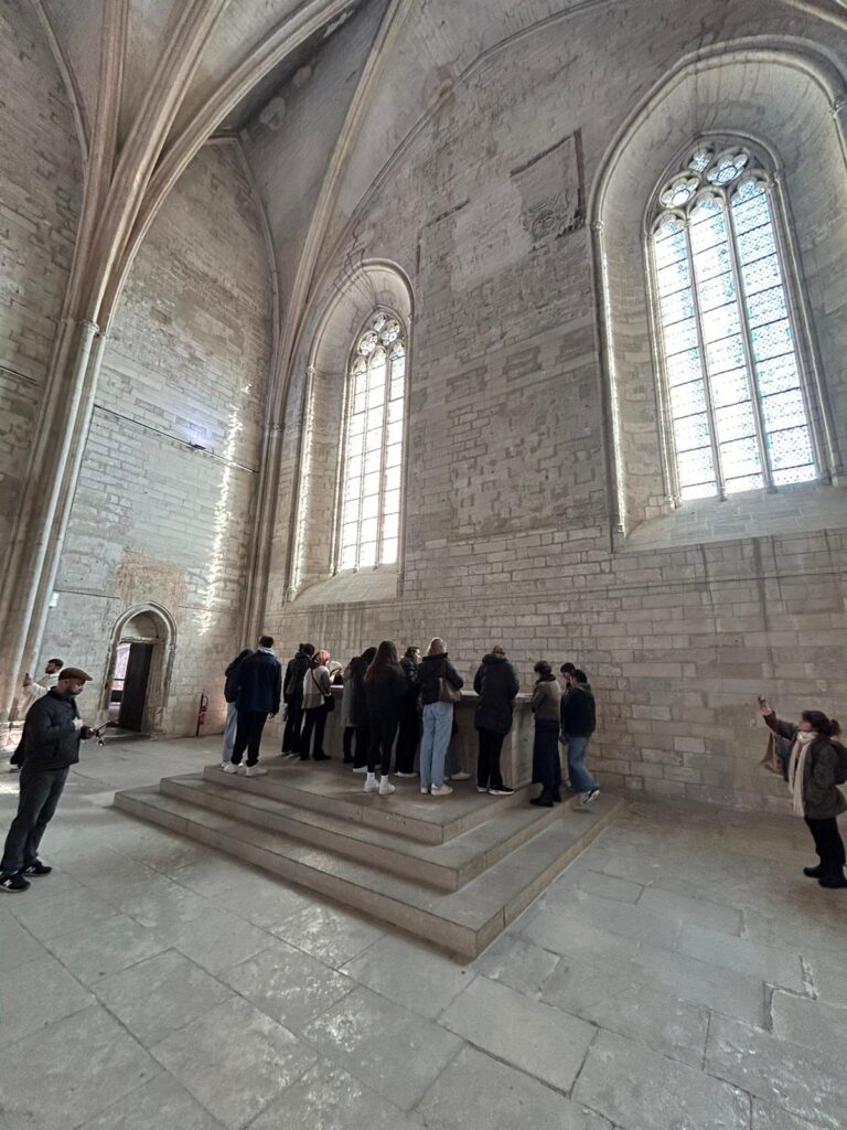 d8369a55 7612 4bec 9e44 92172117df33