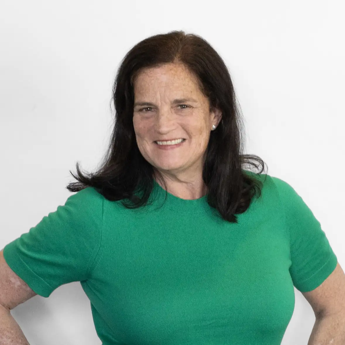 roxanna booth headshot